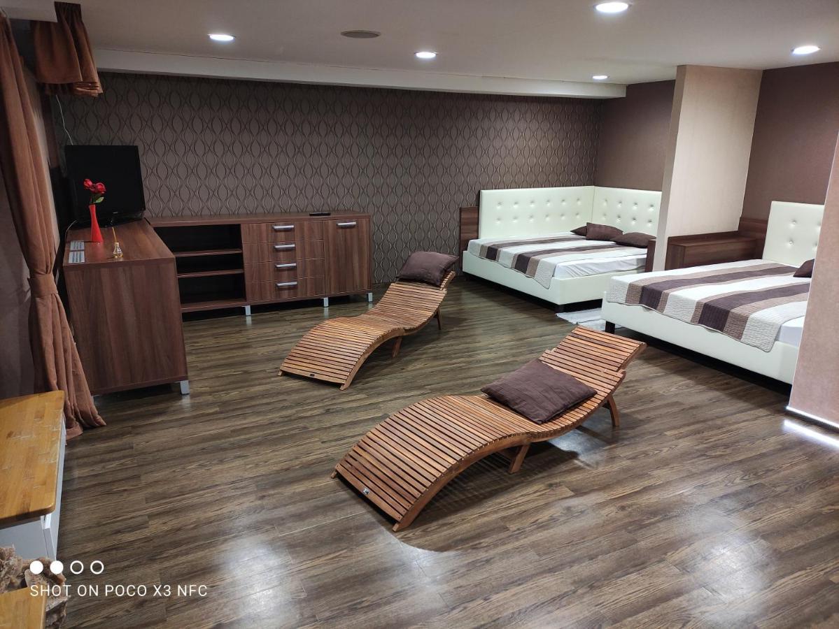 Apartman Laria Vel'ka Lomnica Exteriér fotografie